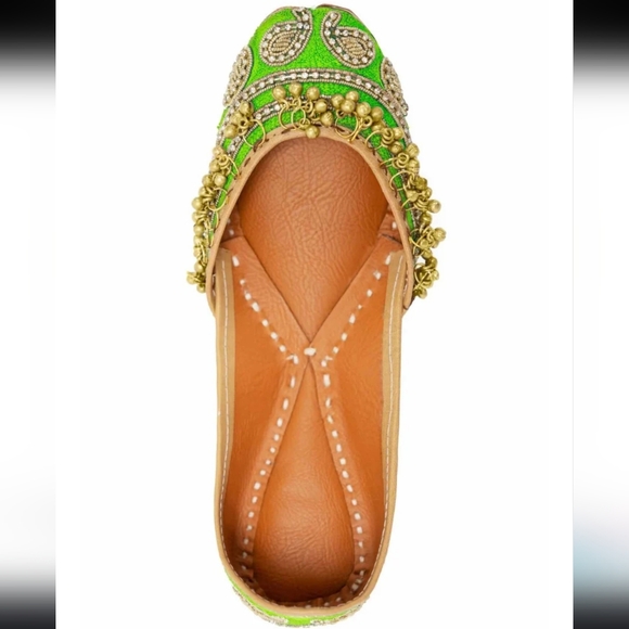 Gretchen Scott Jingle Jangle Shoes Women's 37, or 6.5. Good for costumes. - Picture 2 of 12